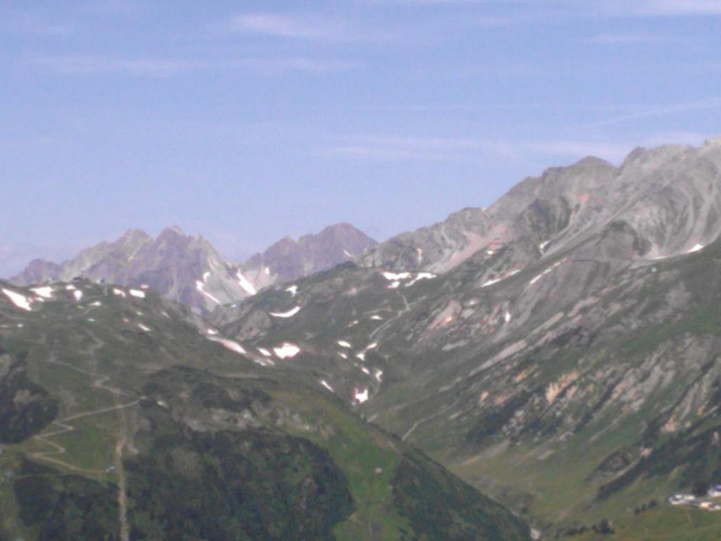 Haus Mattle Apartment Pettneu am Arlberg Cameră foto